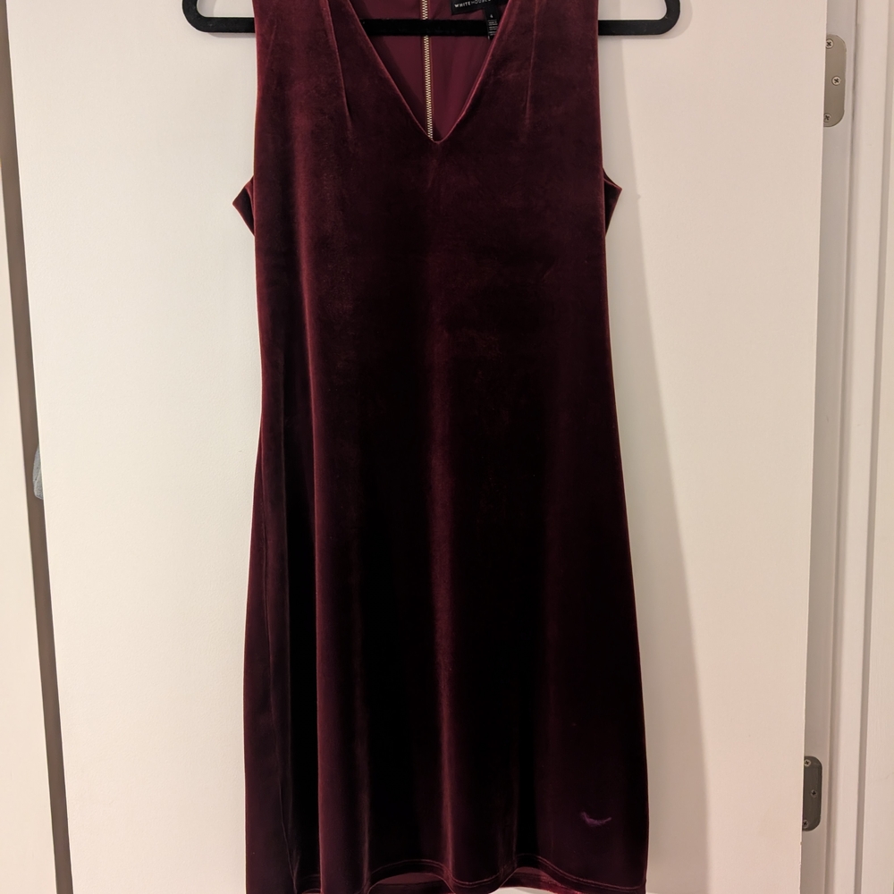 White House Black Market Red Sleeveless V-Neck Mini Dress